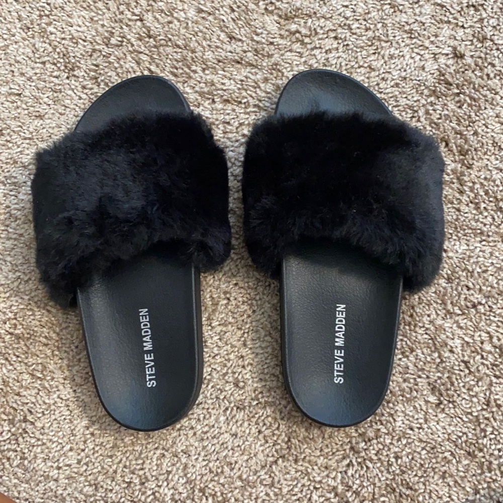 Steven madden fur slides